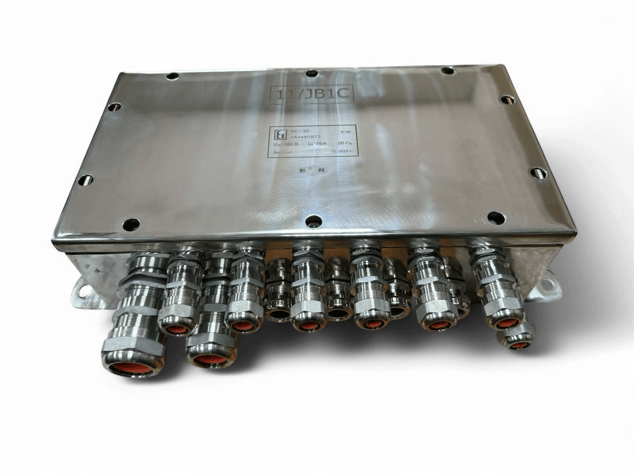 Explosion-proof cabinets